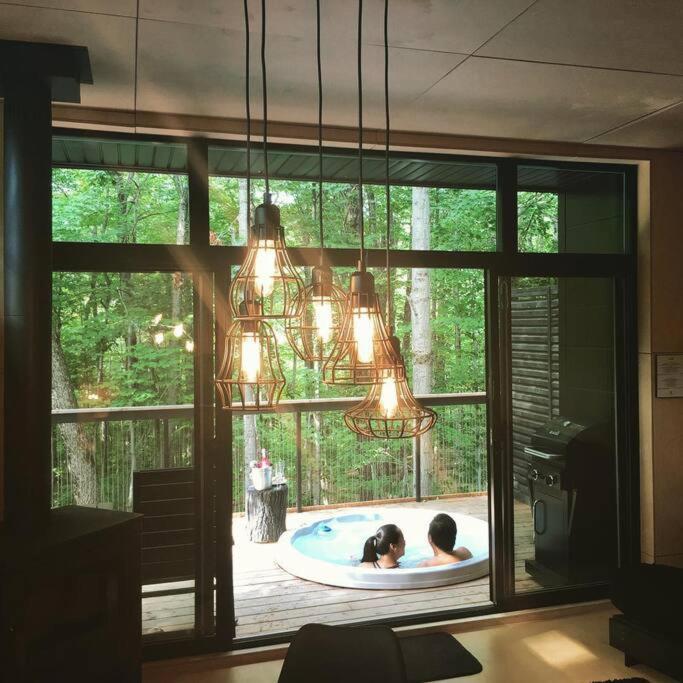 Cabin Sutton 252 - En Harmonie Avec La Nature!别墅 外观 照片