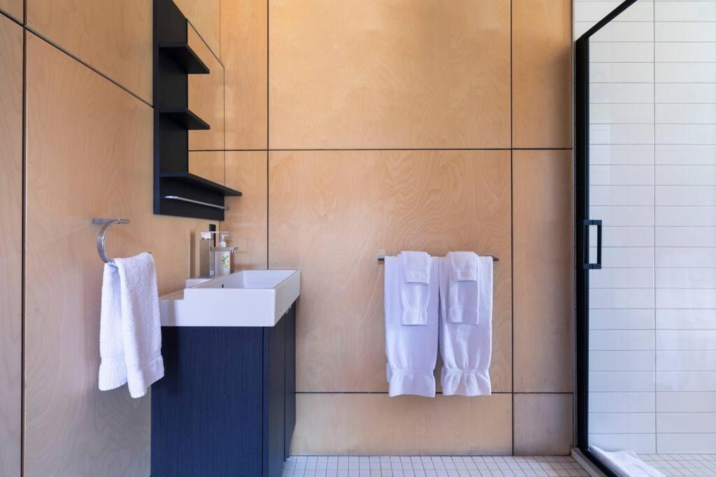 Cabin Sutton 252 - En Harmonie Avec La Nature!别墅 外观 照片