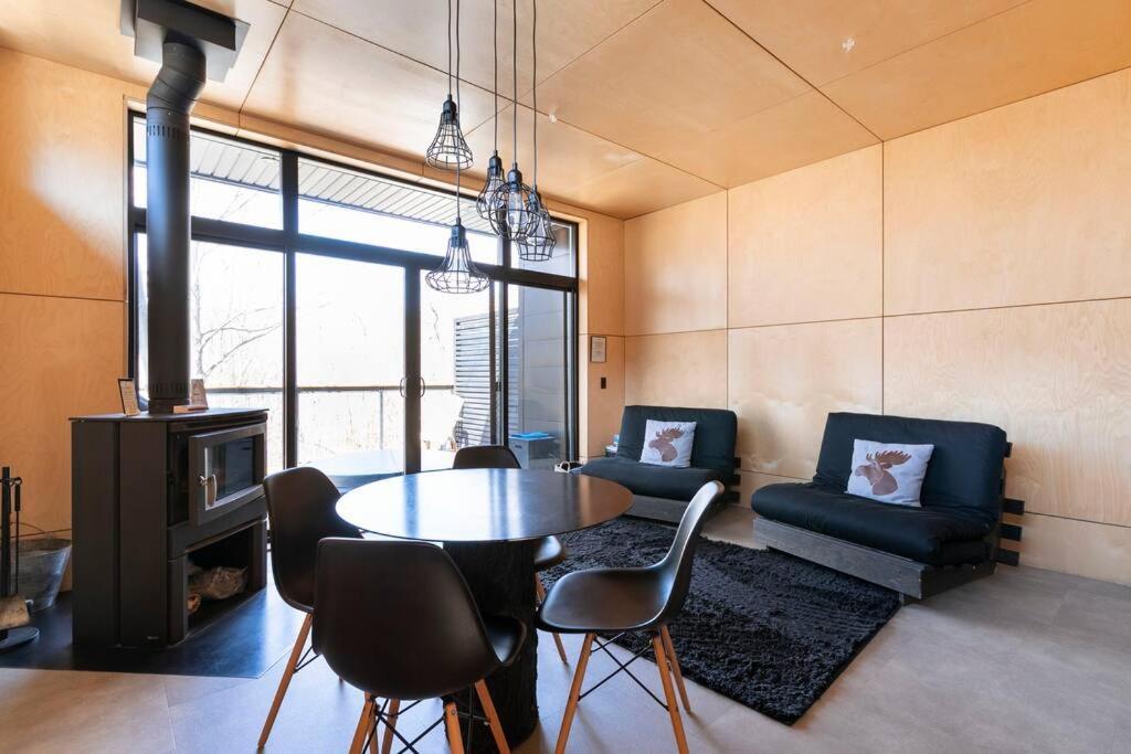 Cabin Sutton 252 - En Harmonie Avec La Nature!别墅 外观 照片