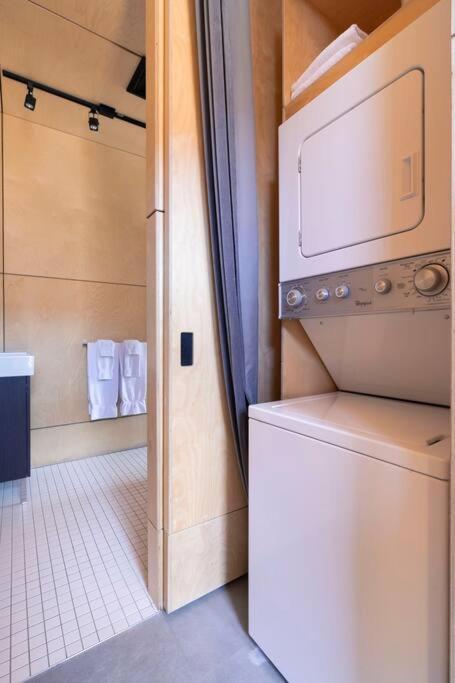 Cabin Sutton 252 - En Harmonie Avec La Nature!别墅 外观 照片